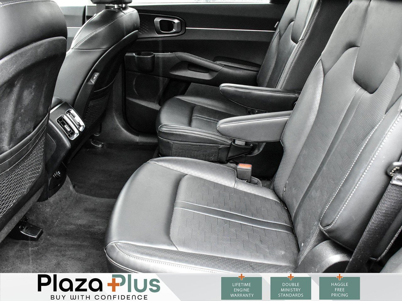 2025 Kia Sorento EX-12