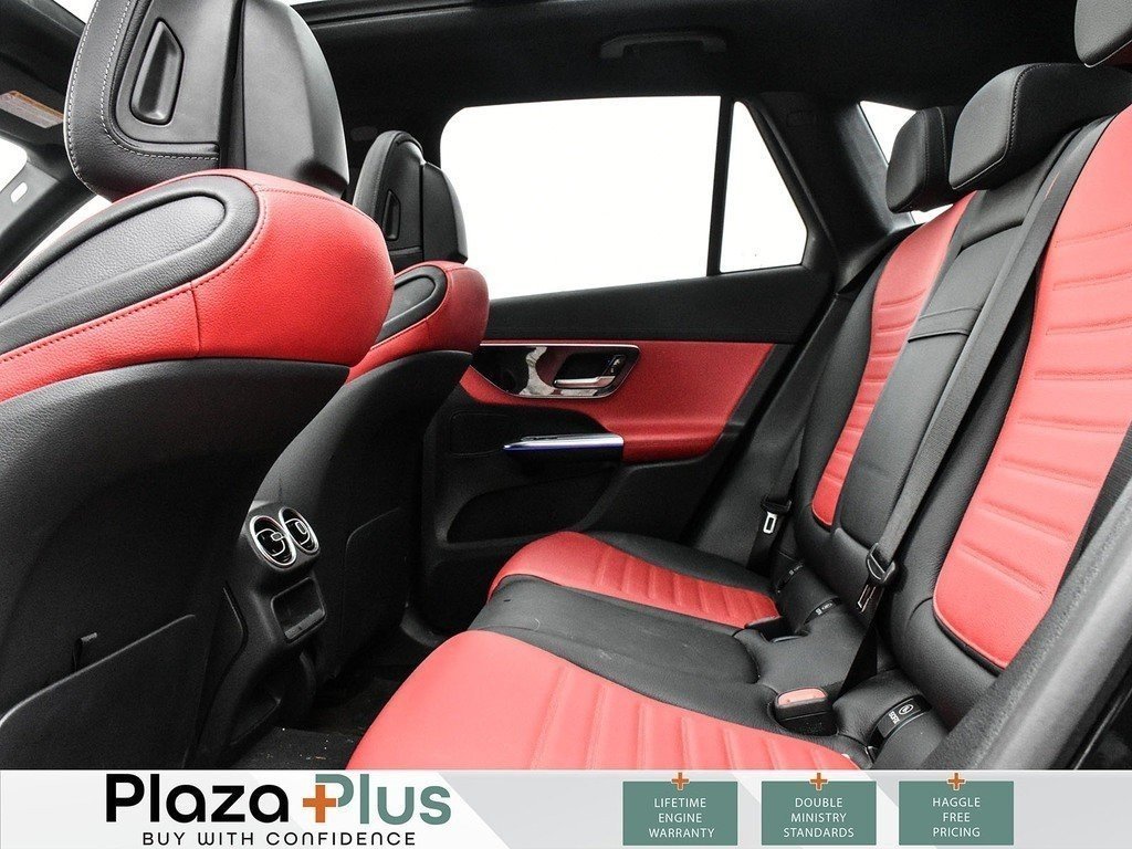 2025 Mercedes-Benz GLC 300-14