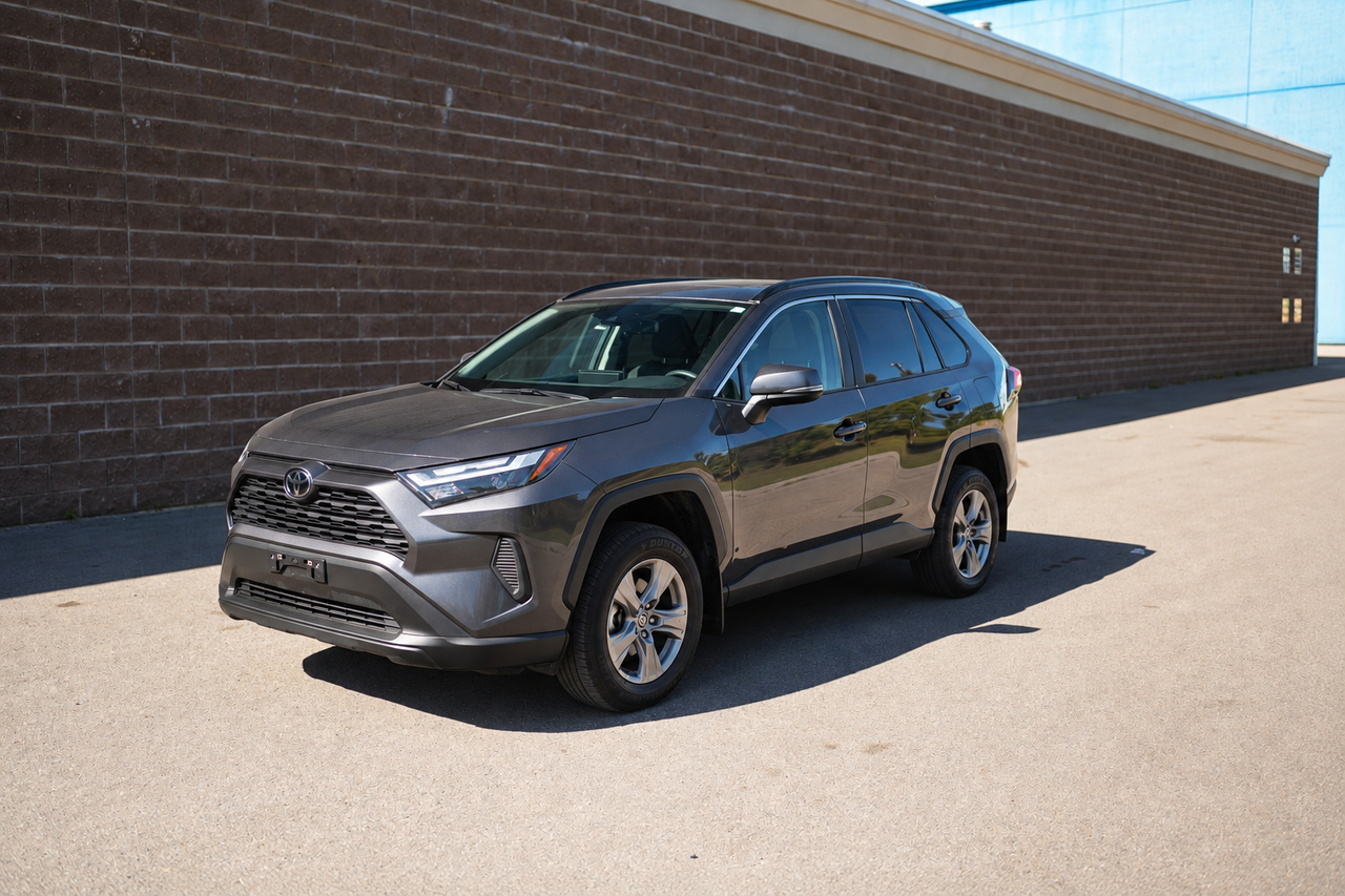 2025 Toyota RAV4 XLE AWD