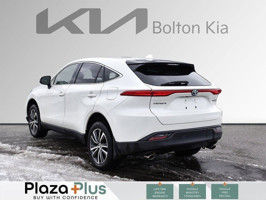 2022 Toyota Venza LE-10