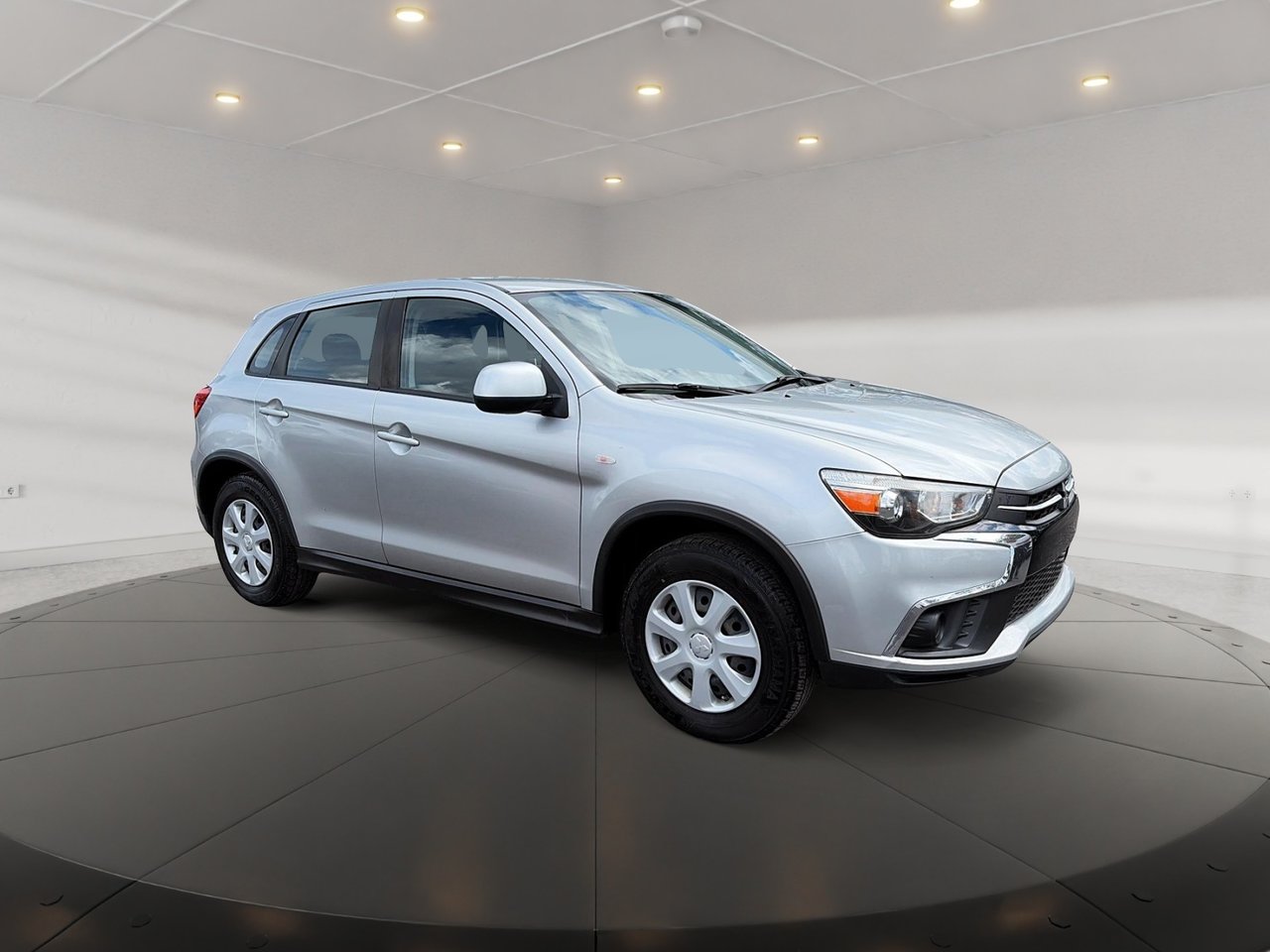 Mitsubishi RVR 2019