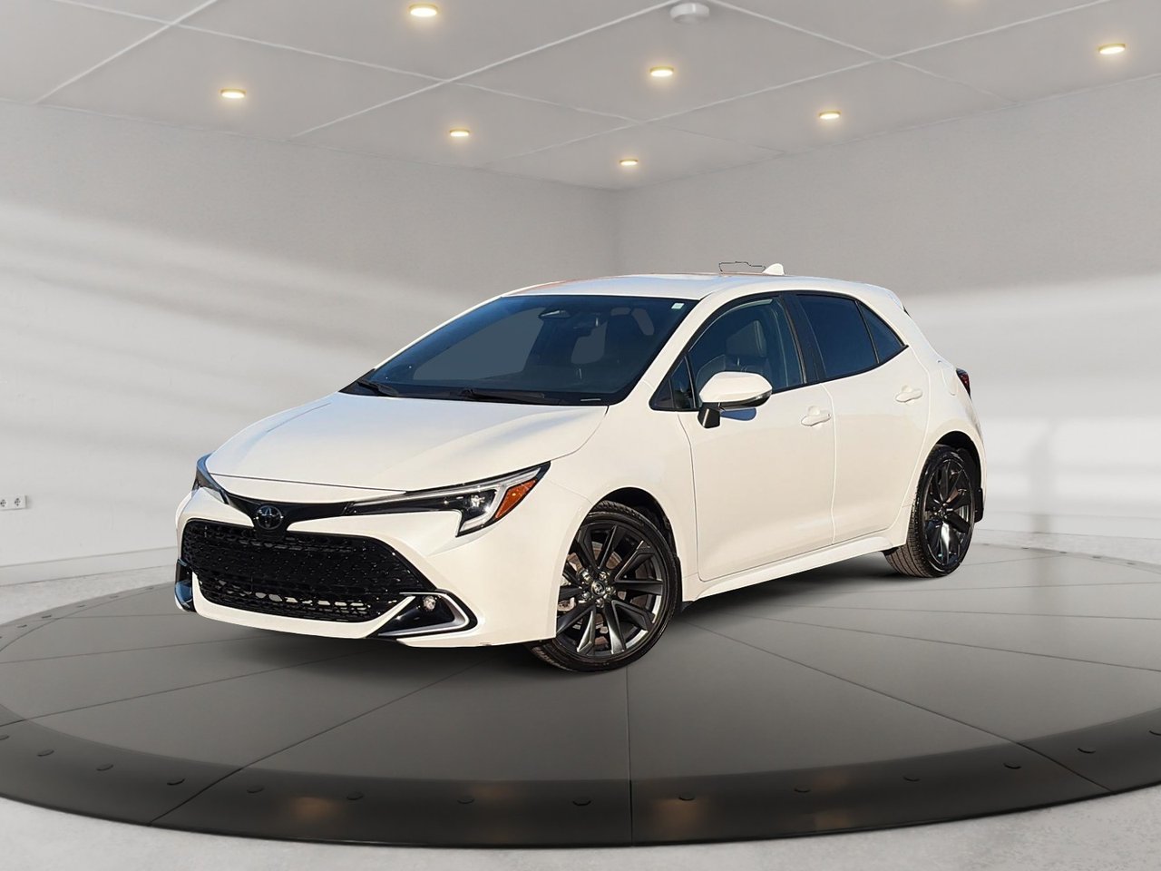  2023 Toyota Corolla Hatchback XSE FWD   