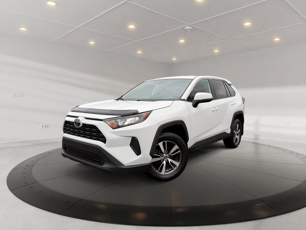 2022 Toyota RAV4 LE AWD