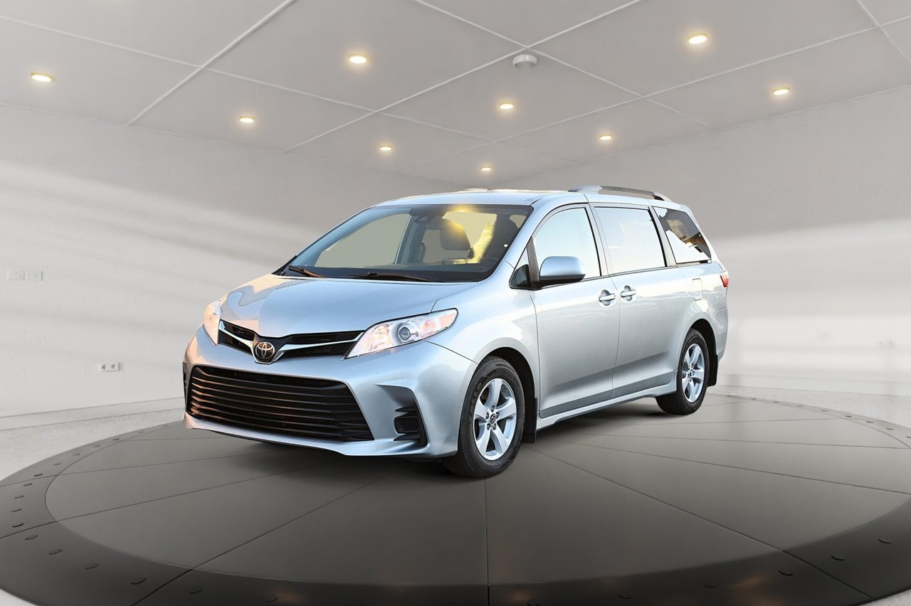 Toyota Sienna LE 8-Passenger FWD 2020