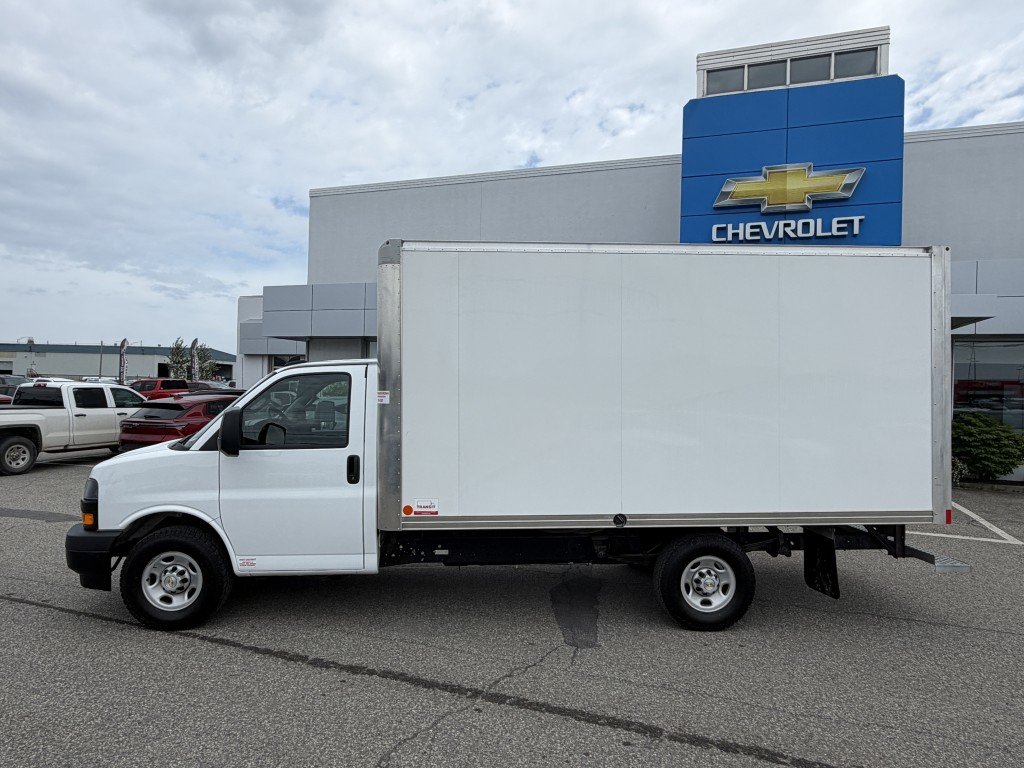 Chevrolet Express 2025