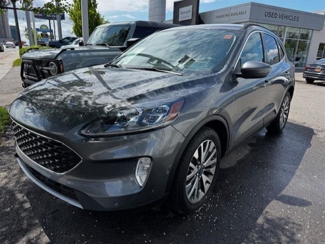 2021 Ford Escape Titanium AWD Hybrid