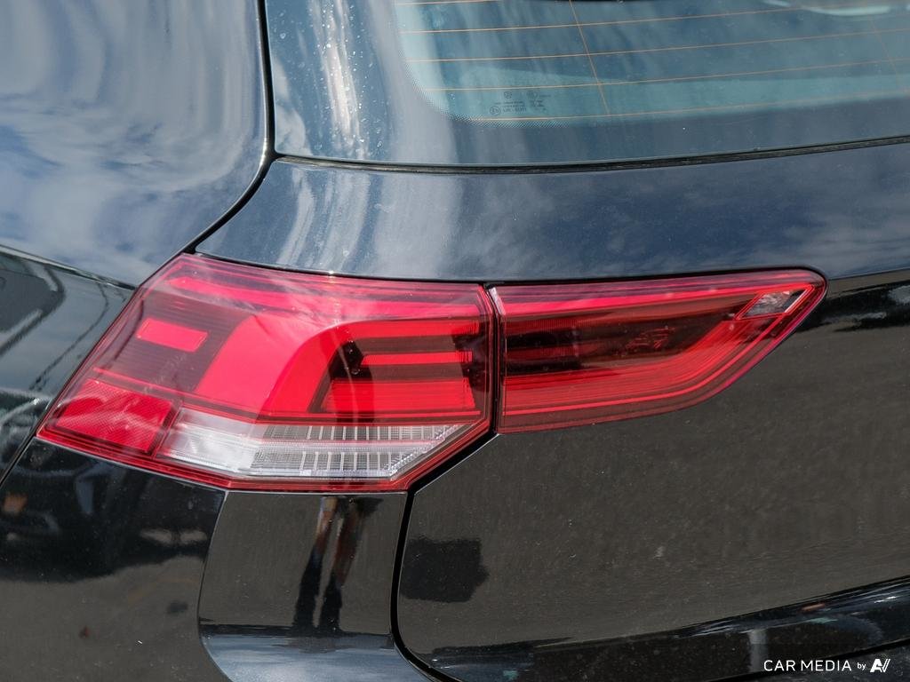 2024 Volkswagen Golf R 2.0 T 6Sp