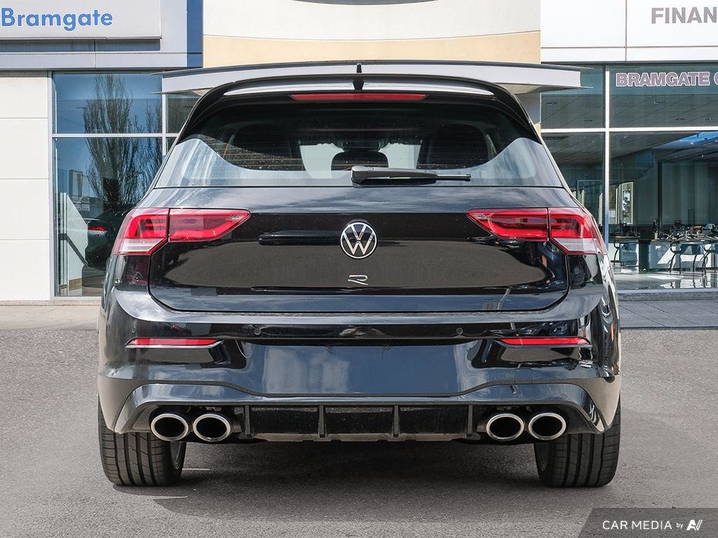 2024 Volkswagen Golf R 2.0 T 6Sp