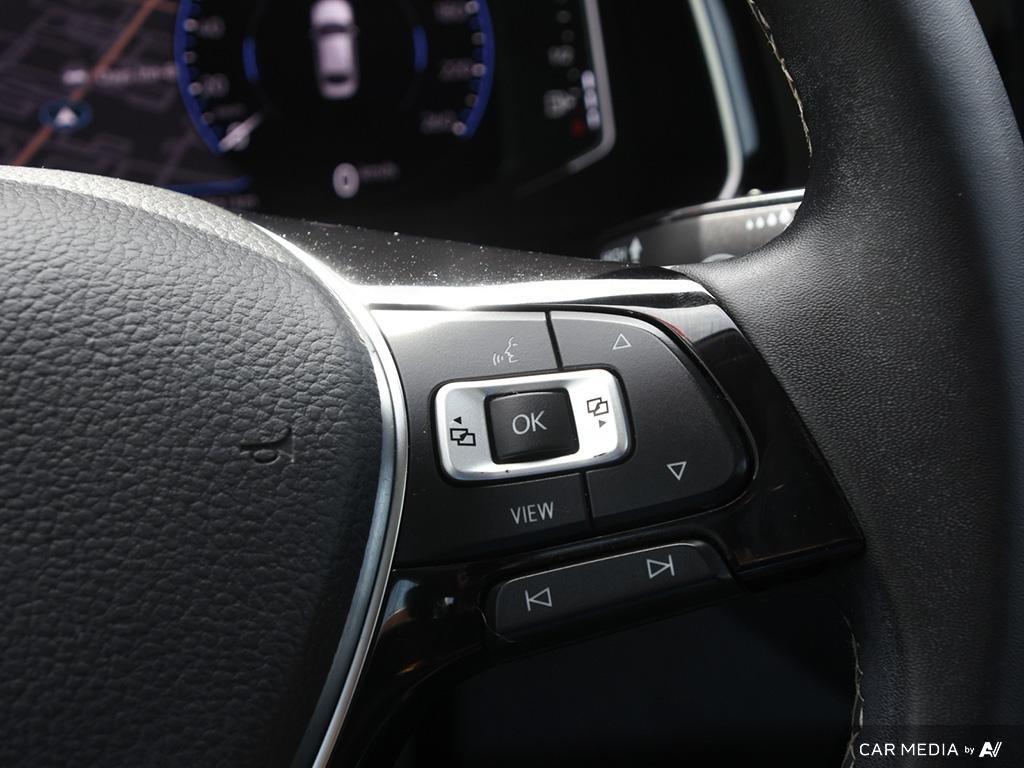 2021 Volkswagen Jetta Execline 1.4T 8sp at w/Tip