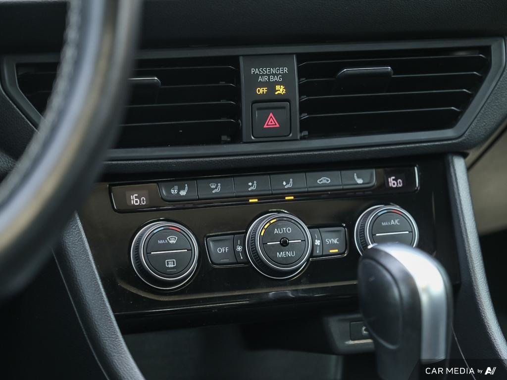 2021 Volkswagen Jetta Highline 1.4T 8sp at w/Tip
