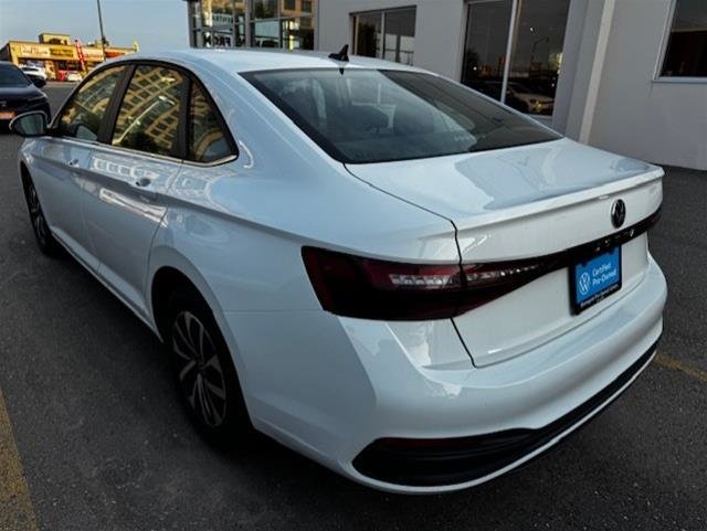 2025 Volkswagen Jetta Trendline Auto
