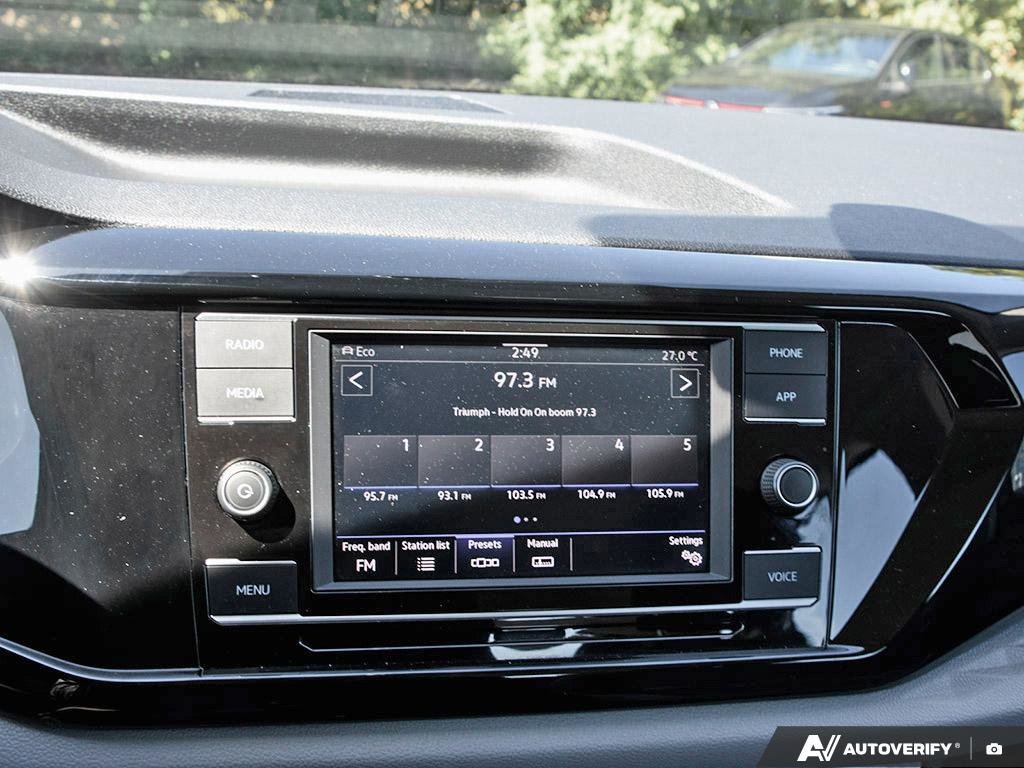 2023 Volkswagen Taos Trendline 1.5T 7sp at DSG w/ Tip 4M EOP