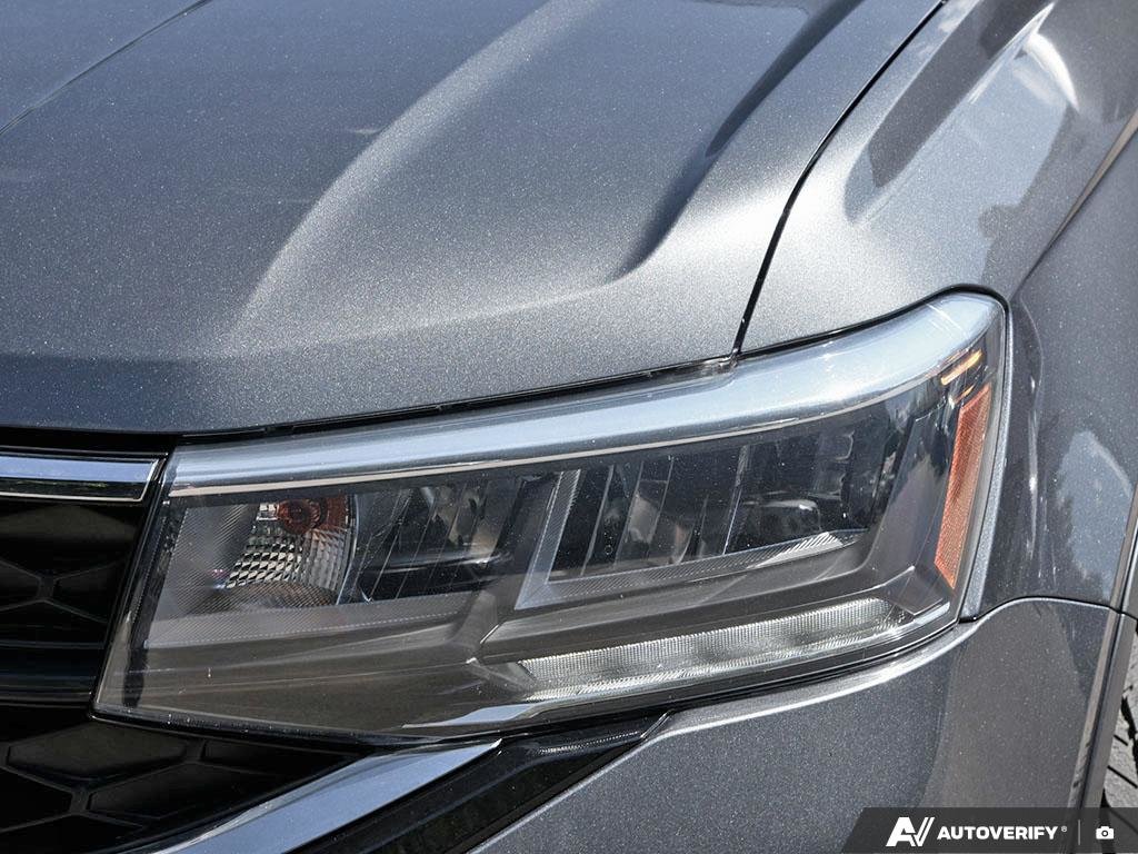 2023 Volkswagen Taos Trendline 1.5T 7sp at DSG w/ Tip 4M EOP