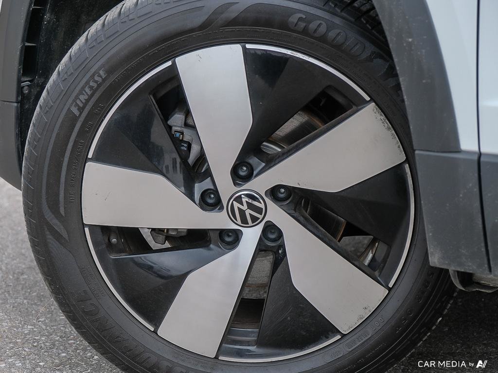 2024 Volkswagen Taos Trendline 1.5T 7sp at DSG w/ Tip 4M