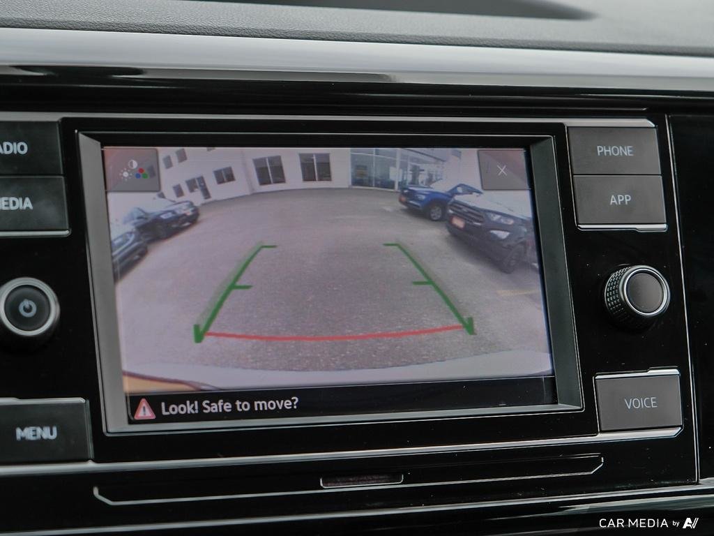 2024 Volkswagen Taos Trendline 1.5T 7sp at DSG w/ Tip 4M