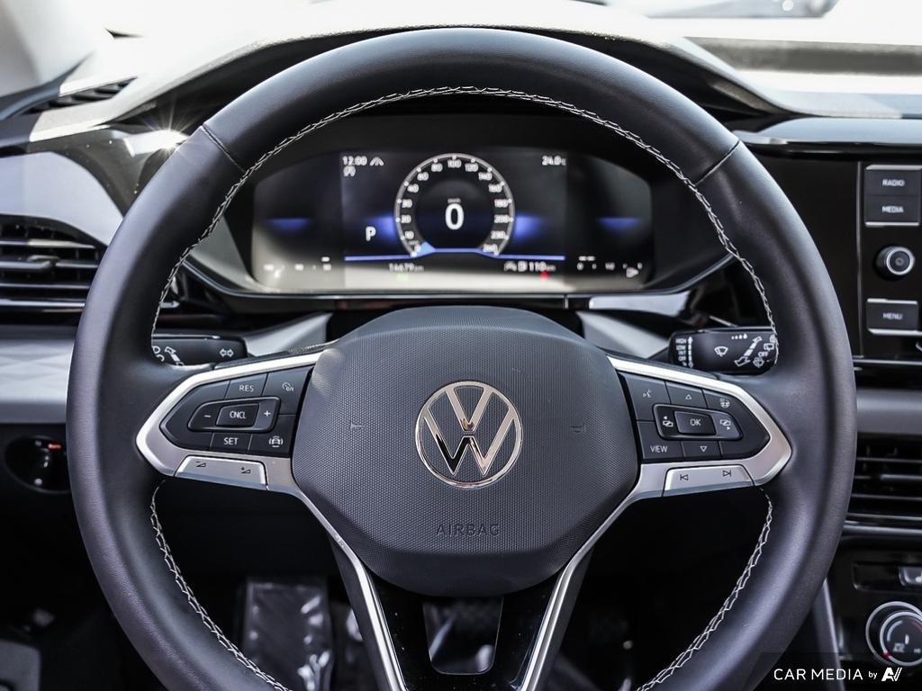 2024 Volkswagen Taos Trendline 1.5T 7sp at DSG w/ Tip 4M