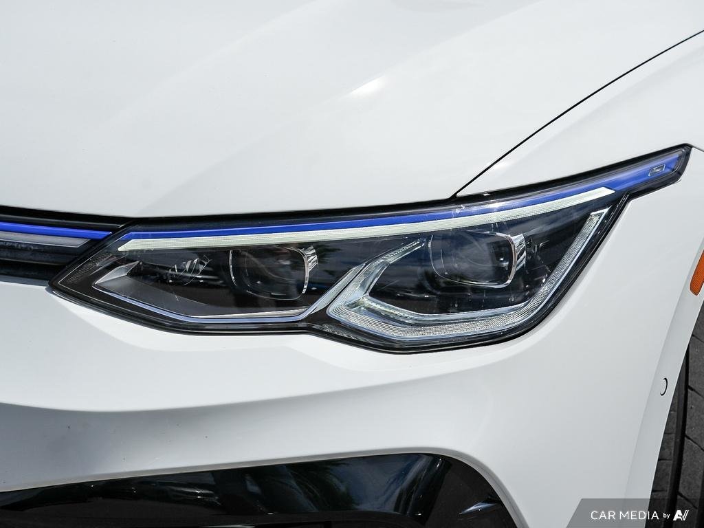 2023 Volkswagen Golf R 2.0T 7Sp at DSG w/Tip