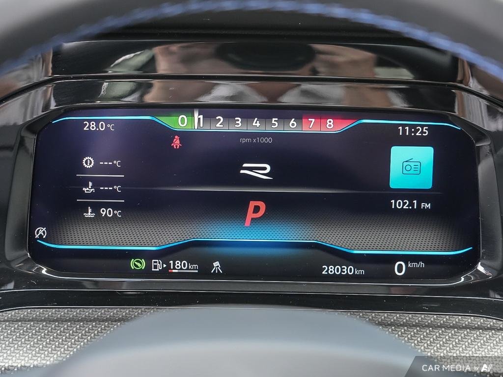 2023 Volkswagen Golf R 2.0T 7Sp at DSG w/Tip