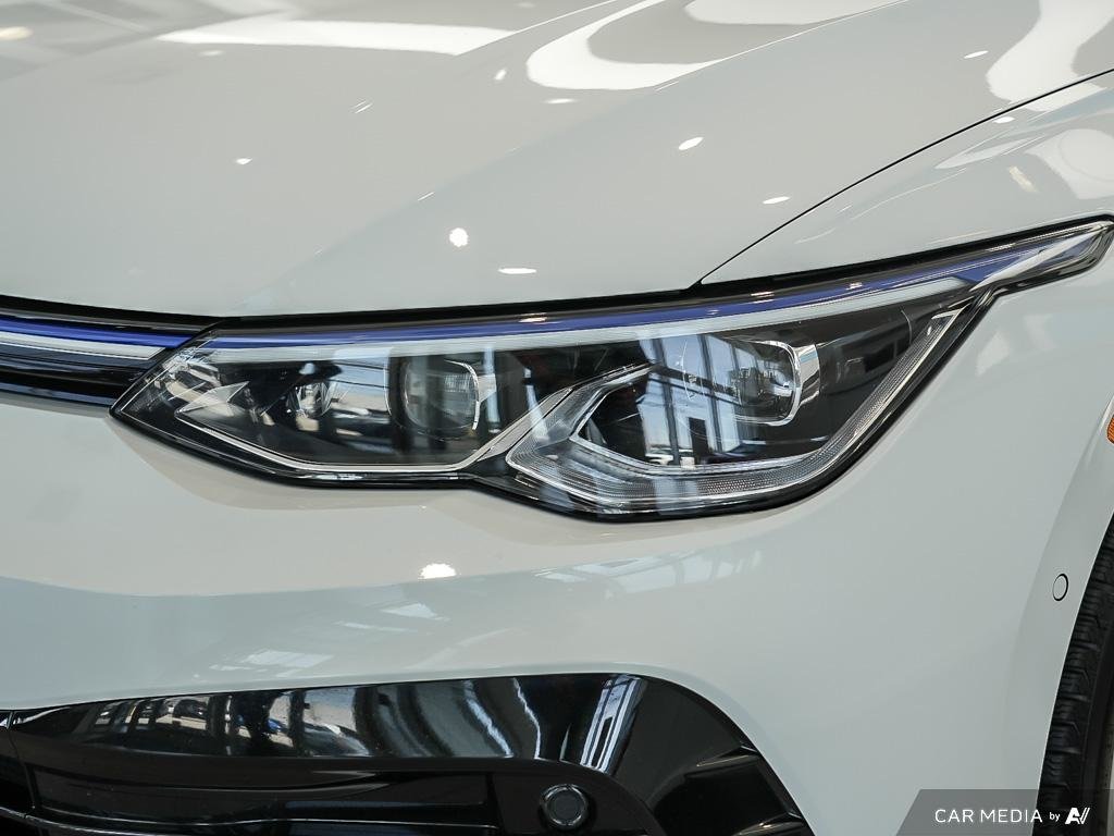 2024 Volkswagen Golf R 2.0T 7Sp at DSG w/Tip