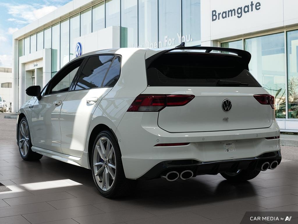2024 Volkswagen Golf R 2.0T 7Sp at DSG w/Tip
