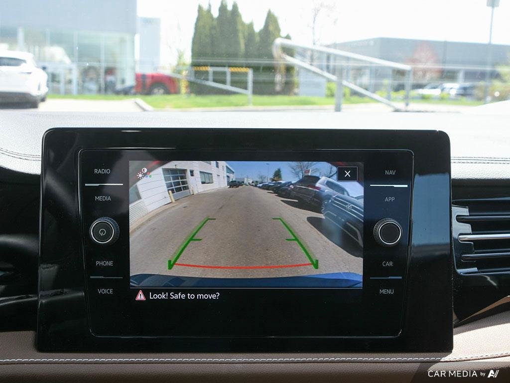 2025 Volkswagen Jetta Highline Auto