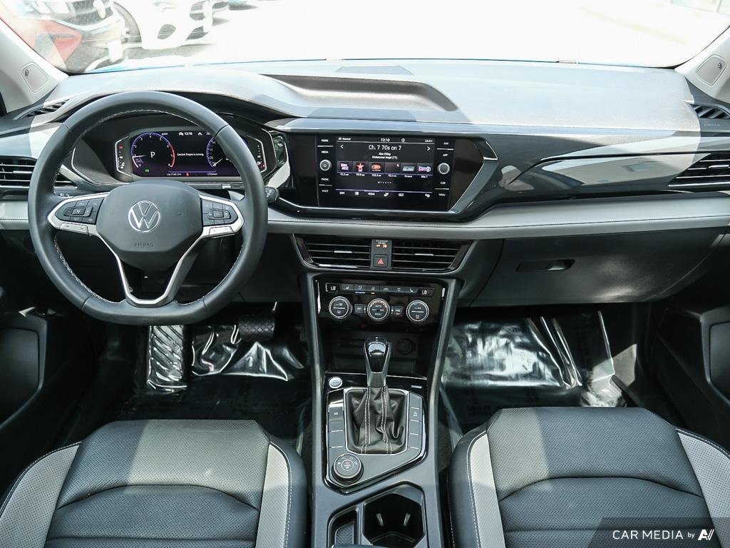 2022 Volkswagen Taos Highline 1.5T 7sp at DSG w/ Tip 4M