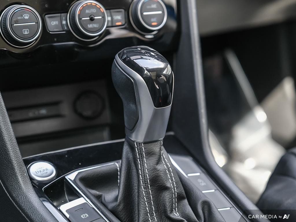 2022 Volkswagen Taos Highline 1.5T 7sp at DSG w/ Tip 4M