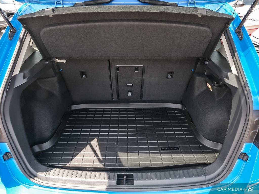 2022 Volkswagen Taos Highline 1.5T 7sp at DSG w/ Tip 4M
