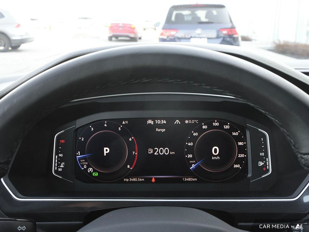 2024 Volkswagen Tiguan Comfortline R-Line Black 2.0T 8sp at w/Tip 4M