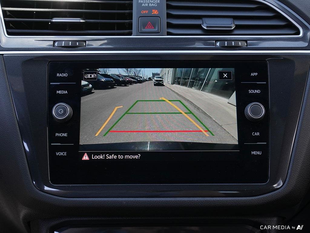 2024 Volkswagen Tiguan Comfortline R-Line Black 2.0T 8sp at w/Tip 4M