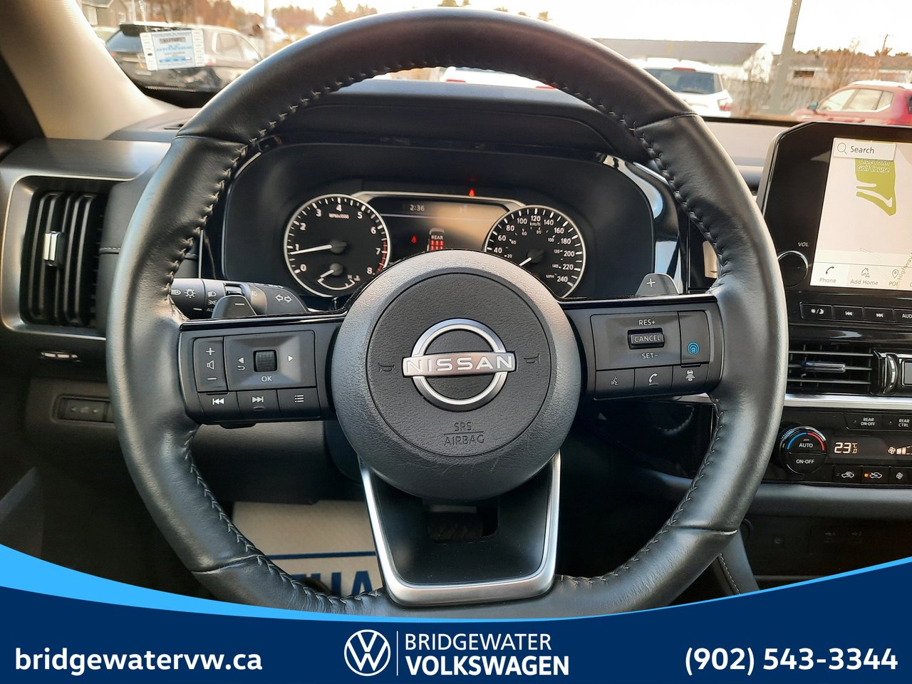 2024 Nissan PATHFINDER SL