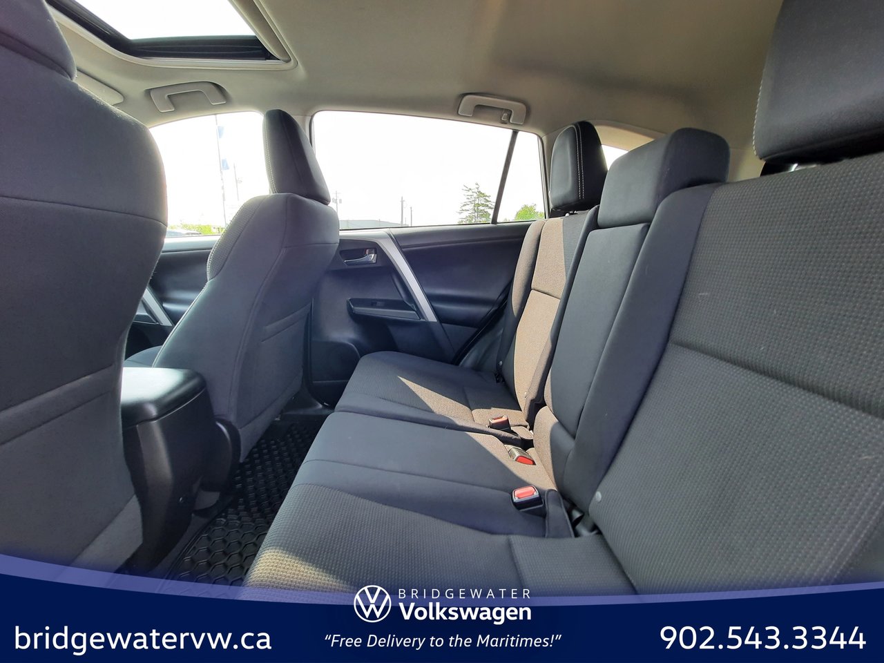Toyota RAV4 XLE 2017
