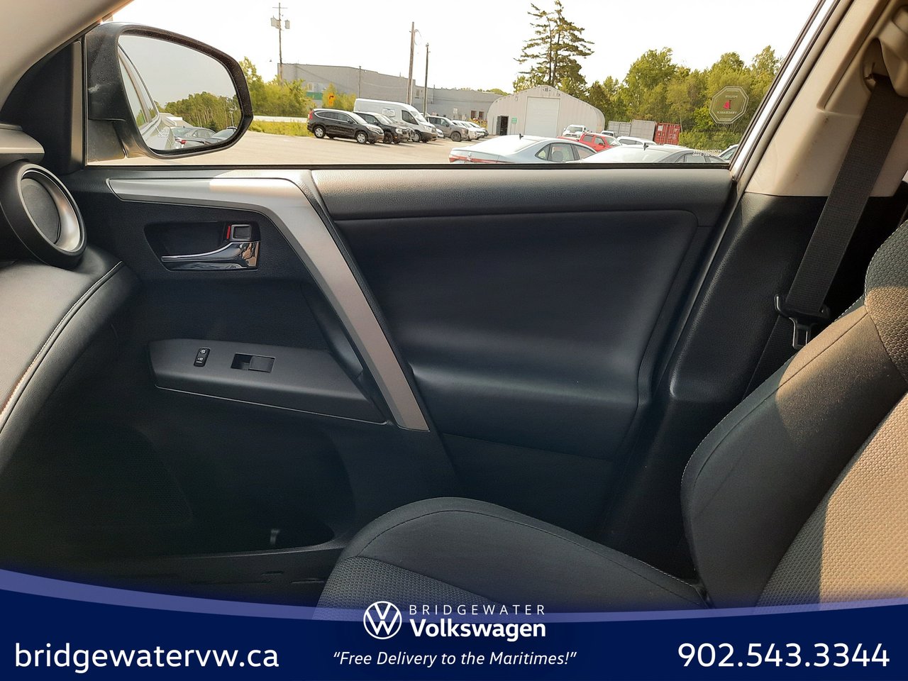 Toyota RAV4 XLE 2017