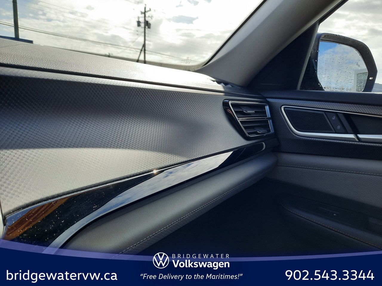 2024 Volkswagen Atlas PEAK EDITION