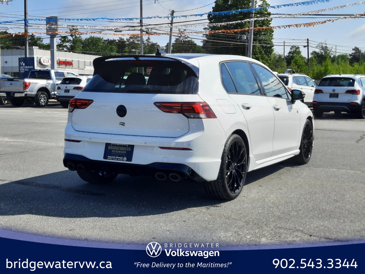 2025 Volkswagen Golf R BLACK EDITION