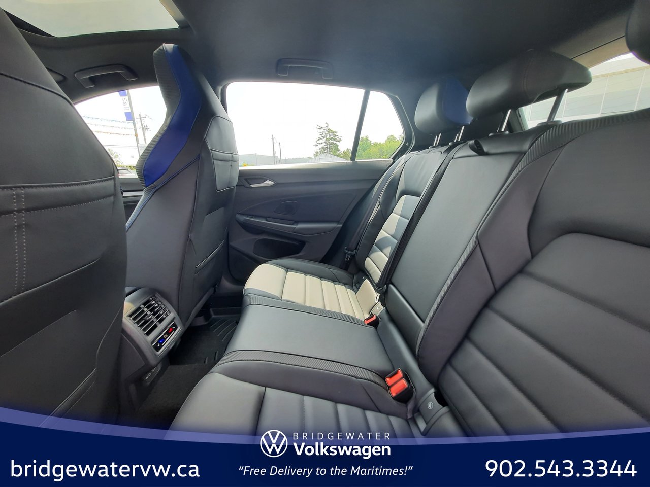 2025 Volkswagen Golf R BLACK EDITION