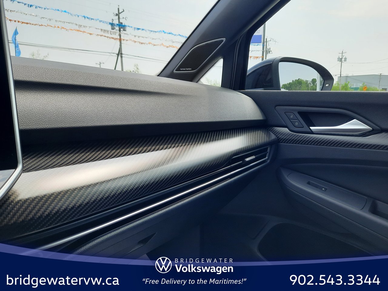 2025 Volkswagen Golf R BLACK EDITION