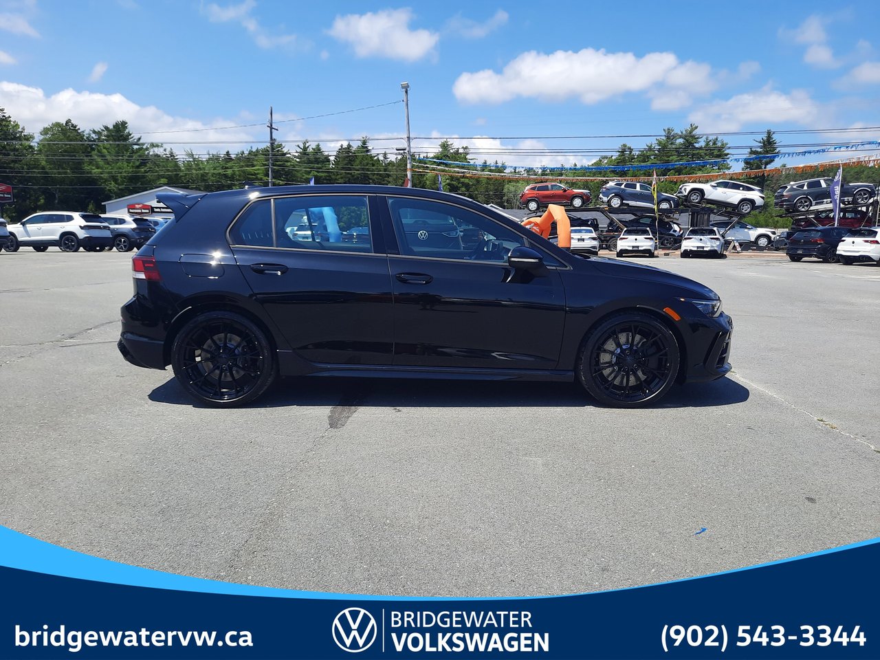 2025 Volkswagen GOLF R BLACK EDITION
