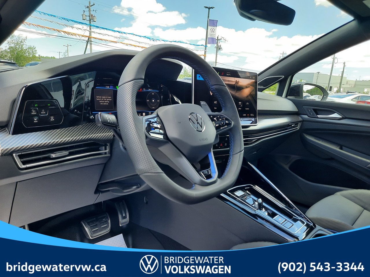 2025 Volkswagen GOLF R BLACK EDITION