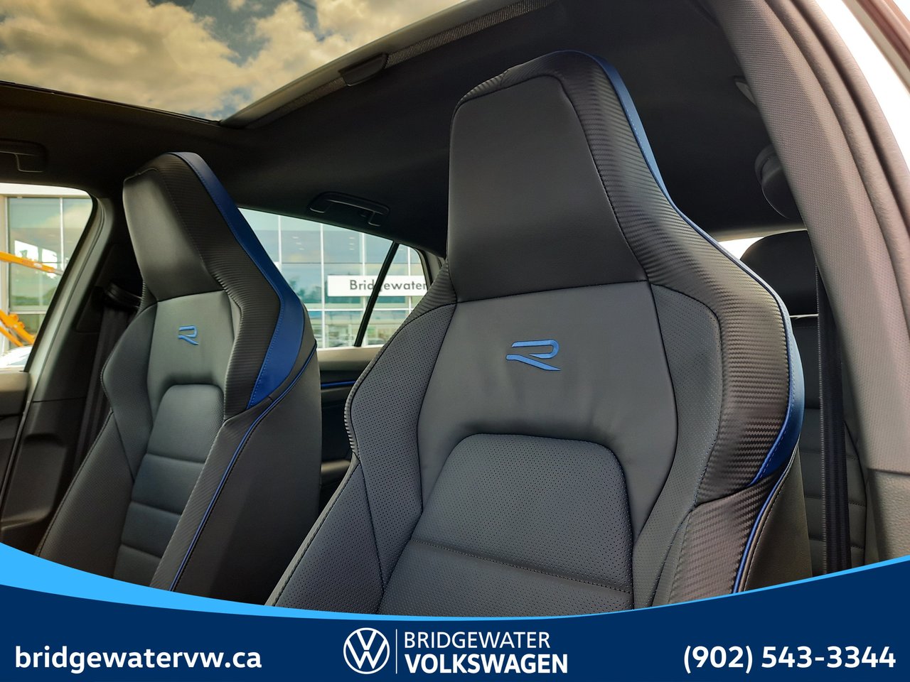 2025 Volkswagen GOLF R BLACK EDITION