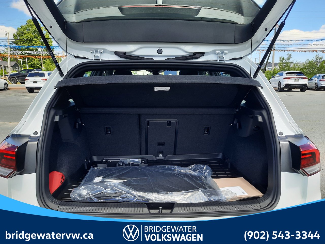 2025 Volkswagen GOLF R BLACK EDITION