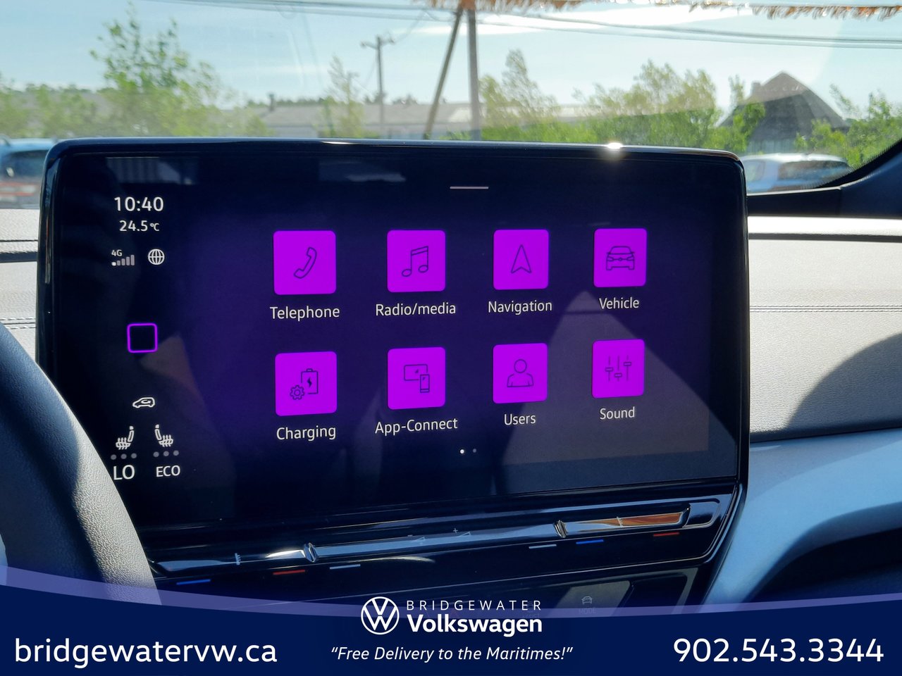 2023 Volkswagen ID.4 PRO
