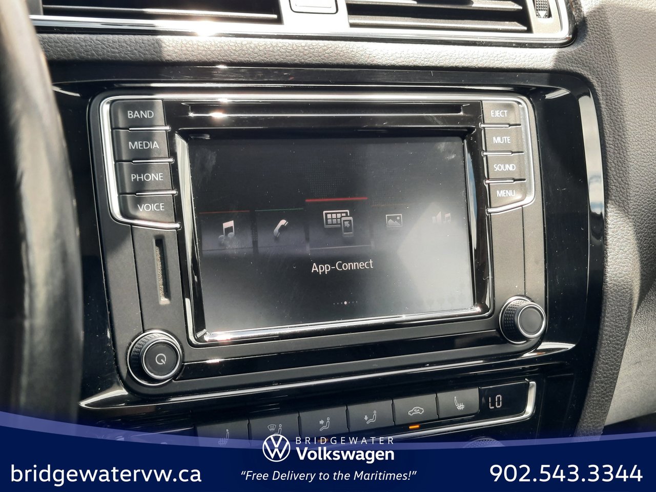 Volkswagen Jetta Sedan WOLFSBURG EDITION 2017