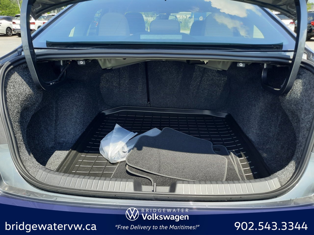 Volkswagen Jetta TRENDLINE 2025
