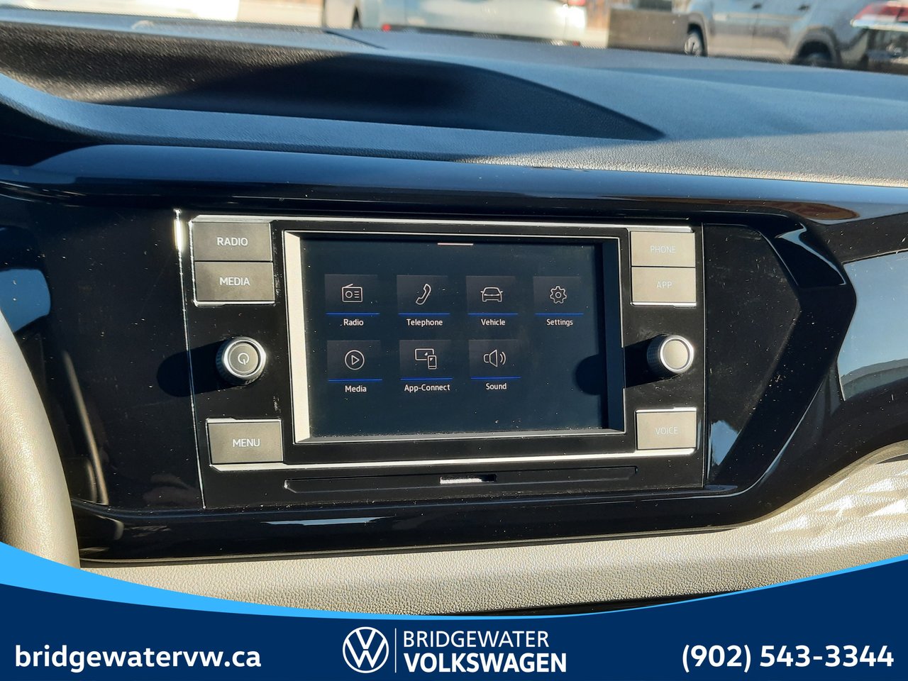 Volkswagen TAOS TRENDLINE 2024