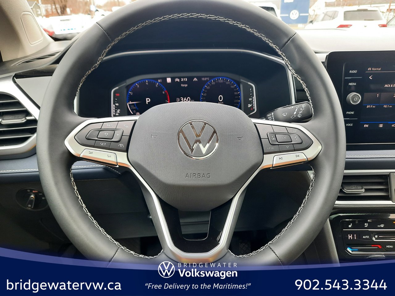 Volkswagen Taos HIGHLINE 2025