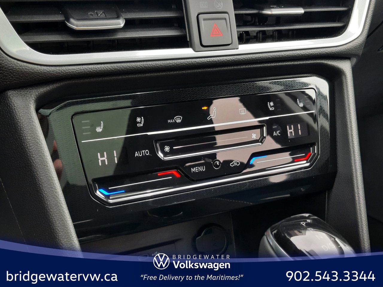 Volkswagen Taos HIGHLINE 2025
