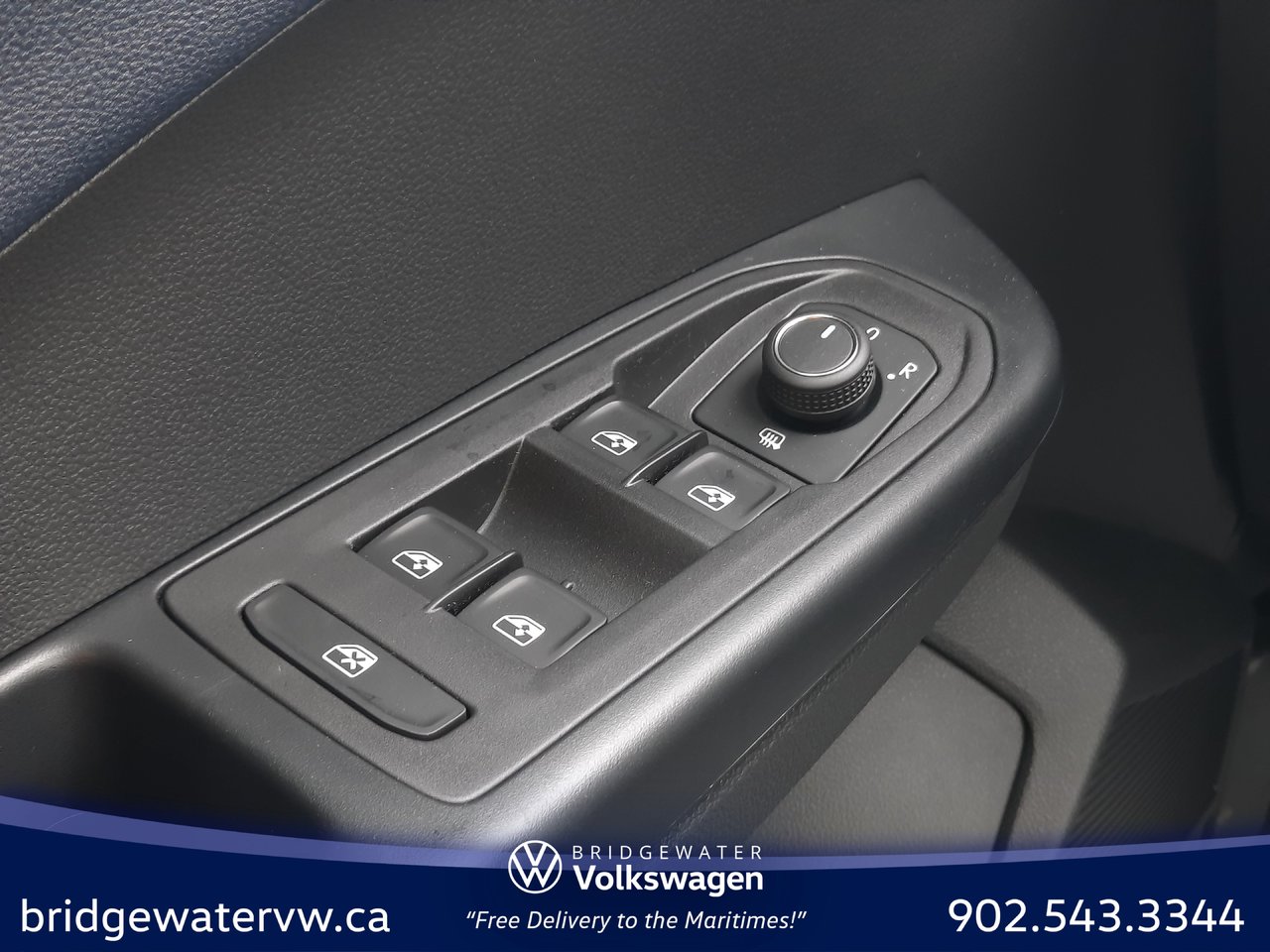 Volkswagen Taos HIGHLINE 2025