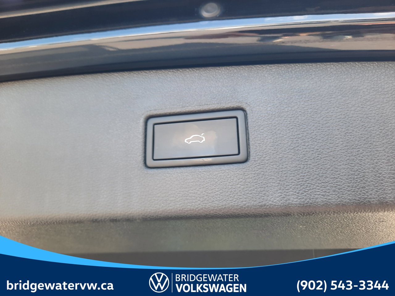 2022 Volkswagen Tiguan HIGHLINE R-LINE