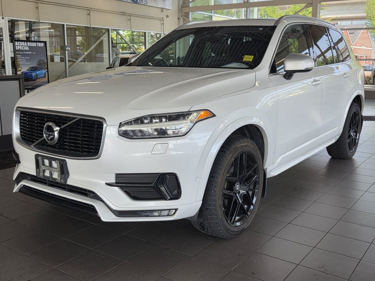 White 2017 Volvo XC90 SUV / Crossover All-Wheel Drive Automatic